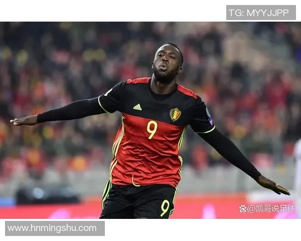 争议不断的足球明星背后故事揭示了他们的荣耀与困扰