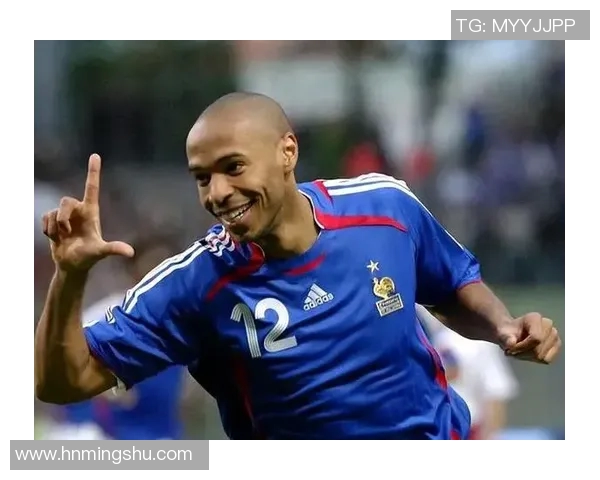 法国足球历史上的传奇球星盘点与回顾 法国足球历史上的传奇球星盘点与回顾