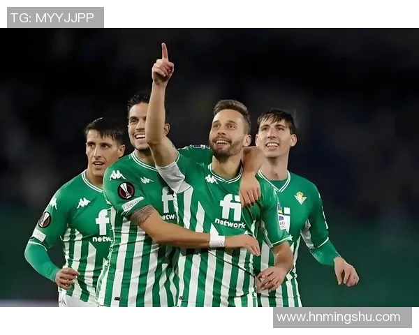 历届足球明星实力对比与排名分析揭示足球历史的传奇与辉煌